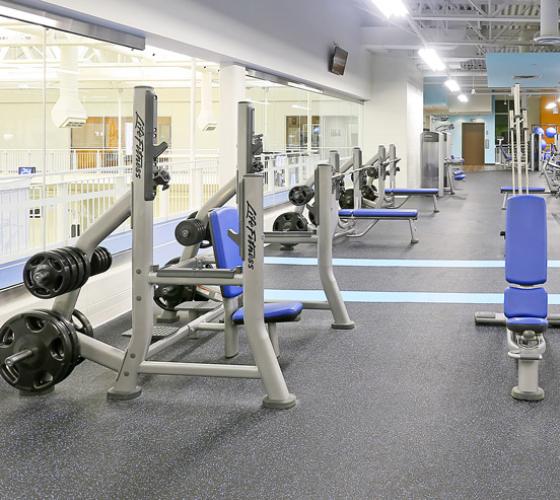 Interior view of the ϲͼȫ fitness centre.